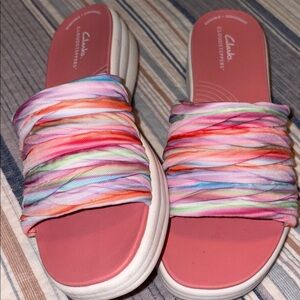 Clarks Cloudsteppers Washable Sport
Slide Sandals Drift Petal size 8.5 NEW